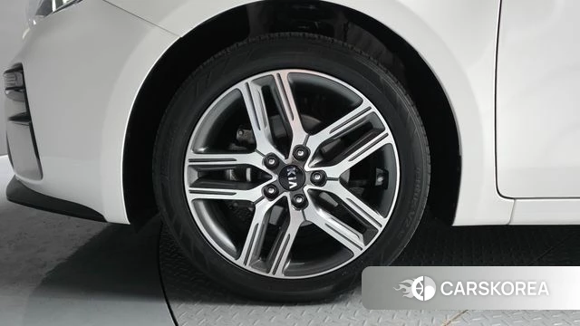 Kia Come New K3 id 3965584 из Кореи 15