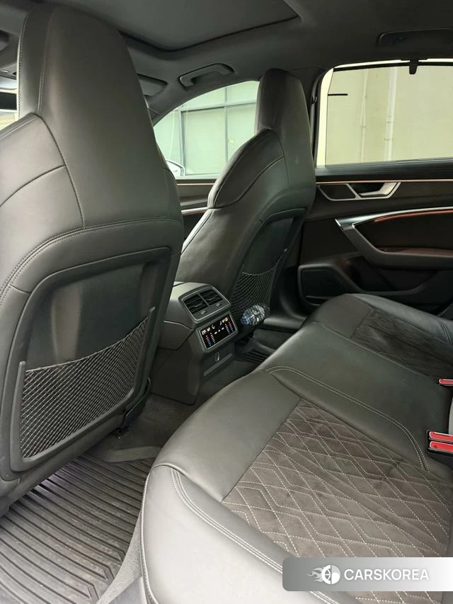Audi S6 2022 Черный из Китая, фото 6