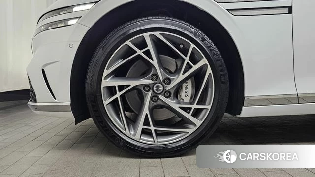Genesis G90 (RS4) id 4267376 из Кореи 30