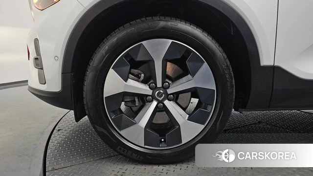 Volvo XC40 id 4329987 из Кореи 33