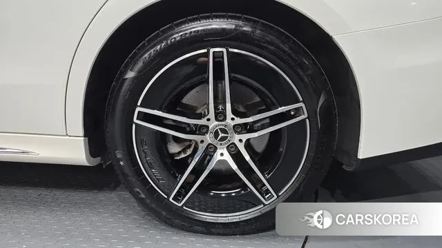 Mercedes-Benz E-Class W214 id 3477408 из Кореи 15