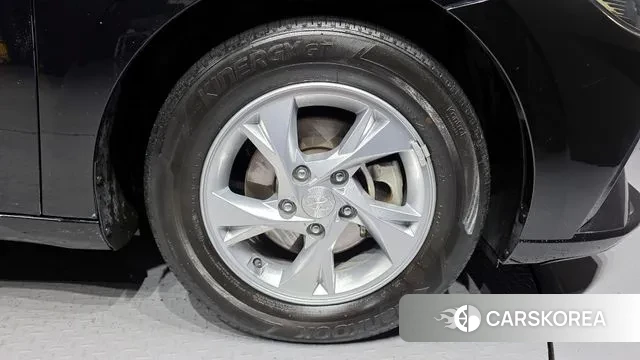 Hyundai Avante (CN7) id 3524590 из Кореи 15