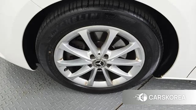 Mercedes-Benz A-Class W177 id 3336010 из Кореи 15