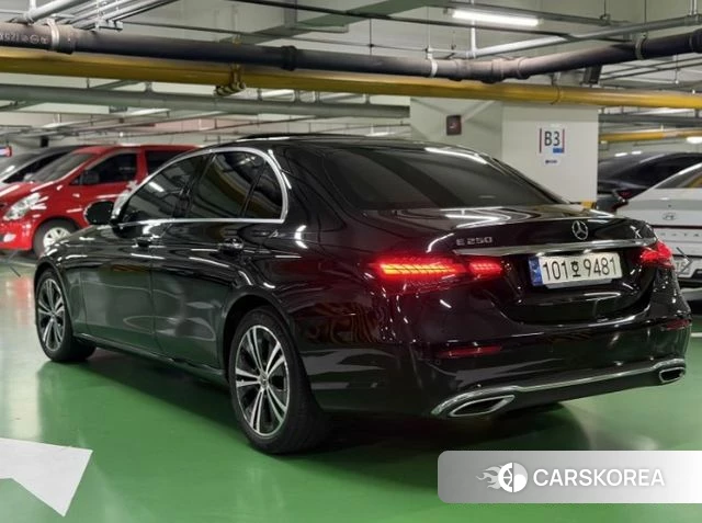 Mercedes-Benz E-Class W213 id 4231854 из Кореи 11