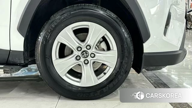 Toyota RAV4 Rongfang 2024 Белый из Китая, фото 6