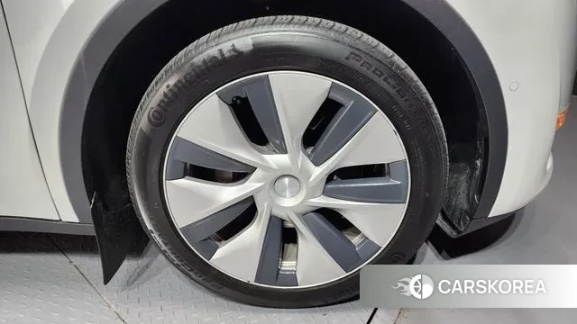 Tesla Model Y id 3686260 из Кореи 15