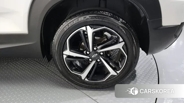 Chevrolet (GM Daewoo) Trailblazer id 3302338 из Кореи 15