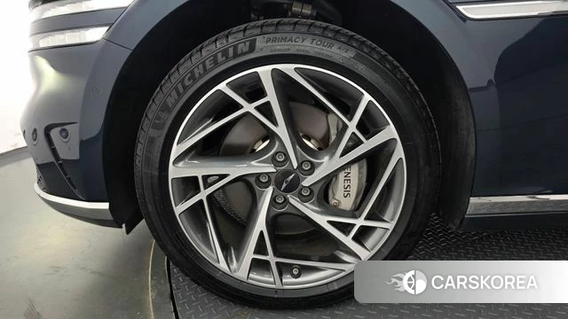 Genesis G90 (RS4) id 4692488 из Кореи 15