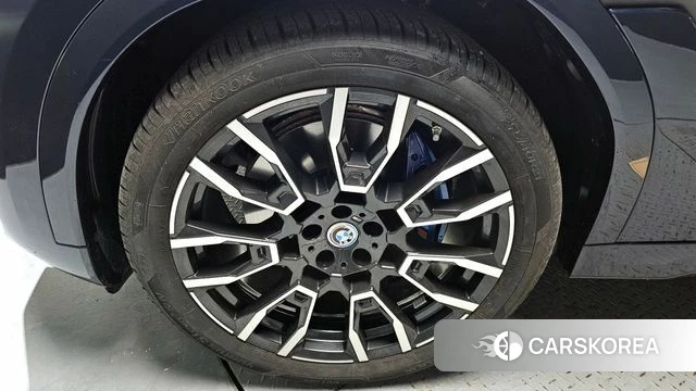 BMW X6 (G06) id 4353926 из Кореи 30