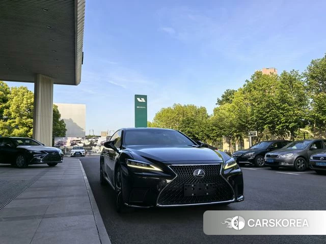 Lexus LS id 4301734 из Китая 12