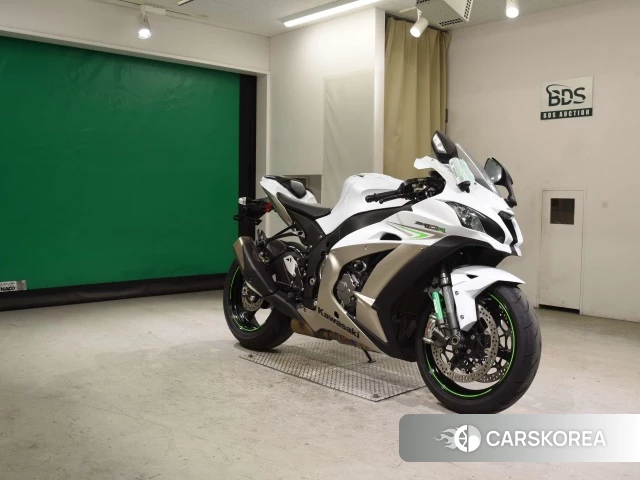 Проданный Kawasaki ZX-10R NINJA ABS 2018 из Японии, фото 3