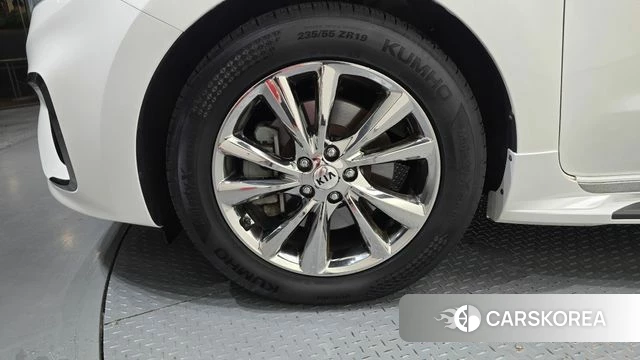 Kia The New Carnival id 4637958 из Кореи 28