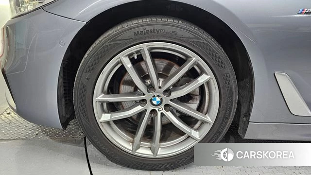 BMW 5 Series (G30) id 4557967 из Кореи 15