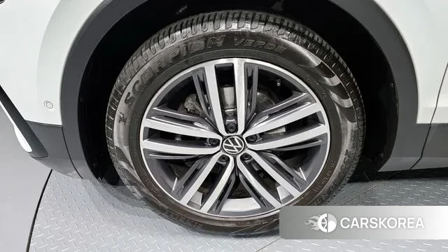 Volkswagen Tiguan Allspace id 3571879 из Кореи 15