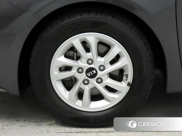Kia Come New K3 id 4652155 из Кореи 15