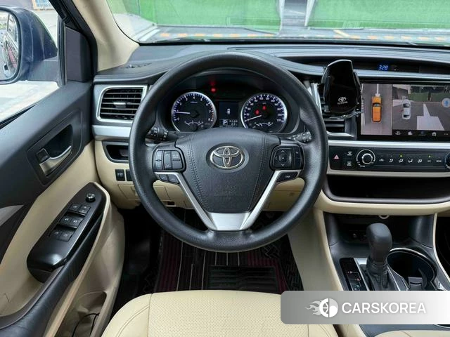 Toyota Highlander id 4221072 из Китая 20