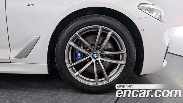 BMW 5 Series (G30) id 2952178 из Кореи 15