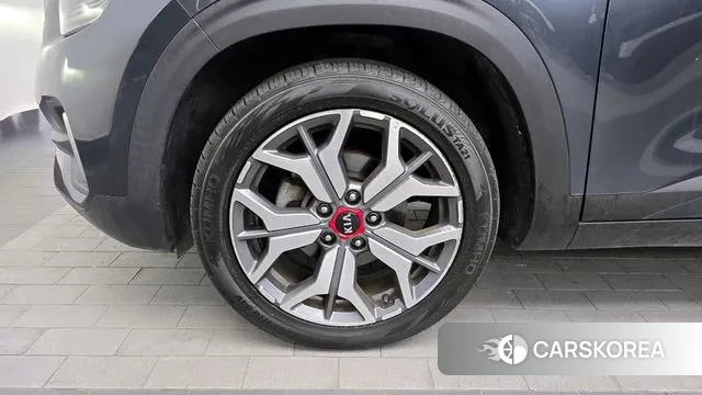 Kia Seltos id 3474197 из Кореи 15