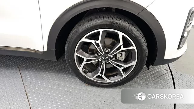 Kia Sportage The Bold id 3319578 из Кореи 15