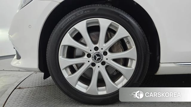 Mercedes-Benz E-Class W213 id 4385132 из Кореи 25
