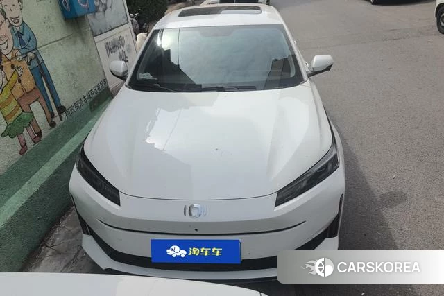 Changan Qiyuan A05 id 3913952 из Китая 12