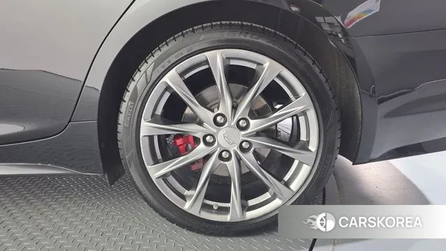 Cadillac CT5 id 3258559 из Кореи 15