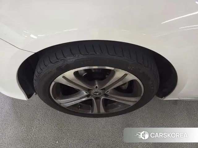 Mercedes-Benz E-Class W213 id 3291904 из Кореи 15