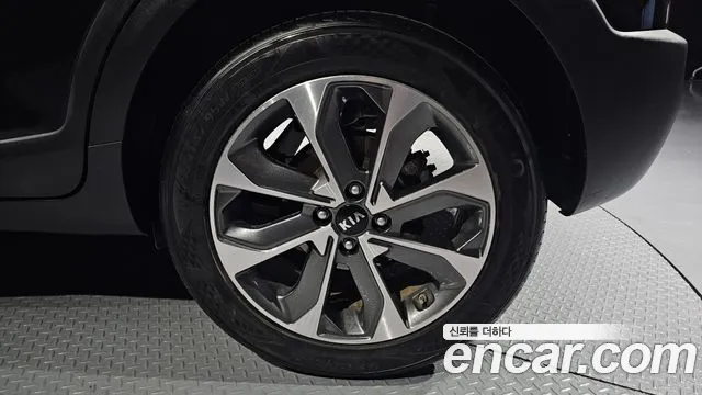 Kia Stonic id 2558746 из Кореи 15