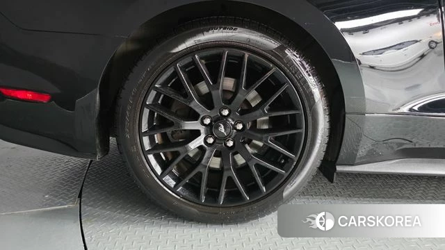 Ford Mustang id 4688124 из Кореи 26