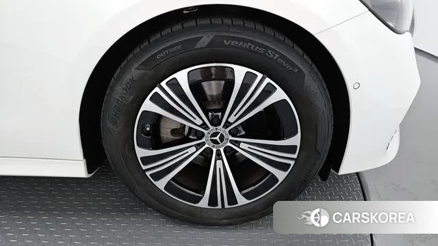 Mercedes-Benz E-Class W214 id 3080484 из Кореи 15