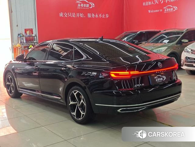 Volkswagen Passat 2023 Черный из Китая, фото 5