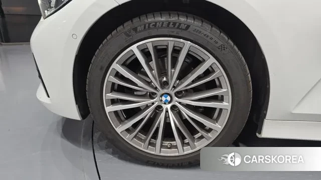 BMW 3 Series (G20) id 3317574 из Кореи 15