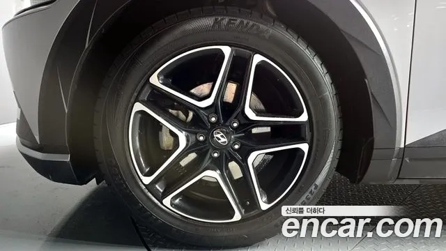 Hyundai Ionic 5 id 2874643 из Кореи 15