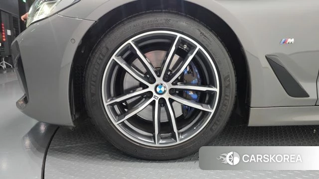 BMW 5 Series (G30) id 4580418 из Кореи 15