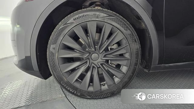 Tesla Model Y id 4414169 из Кореи 28