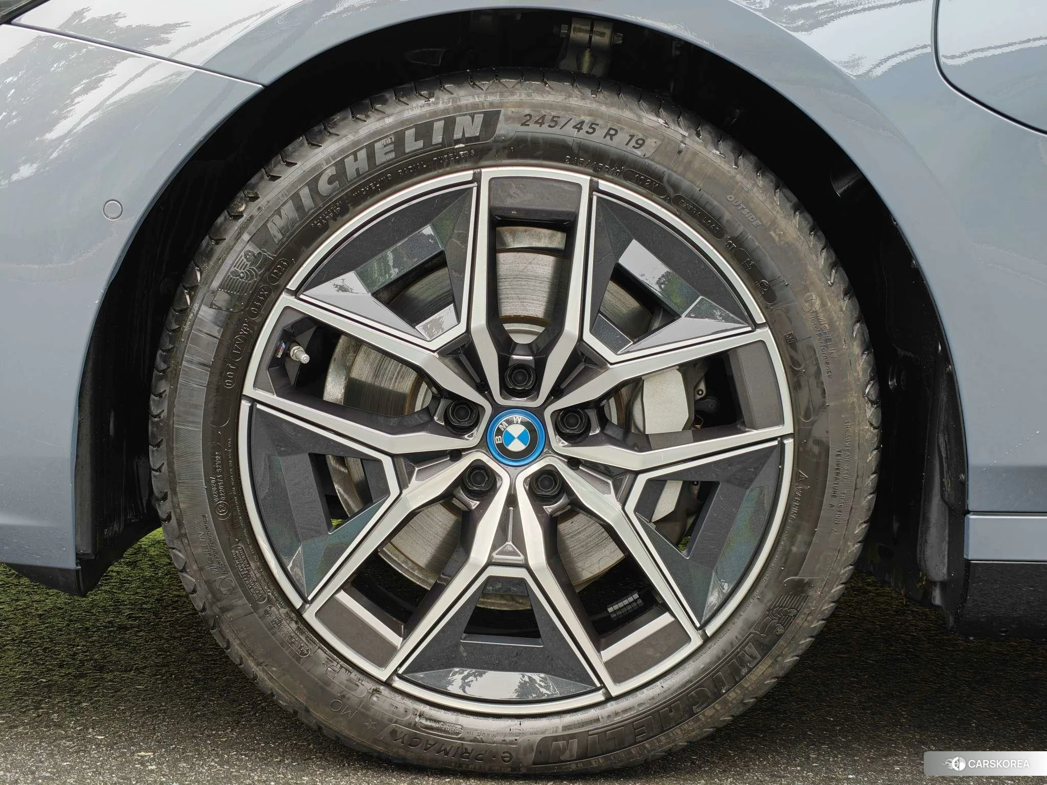 BMW i5 id 4419560 из Китая 37