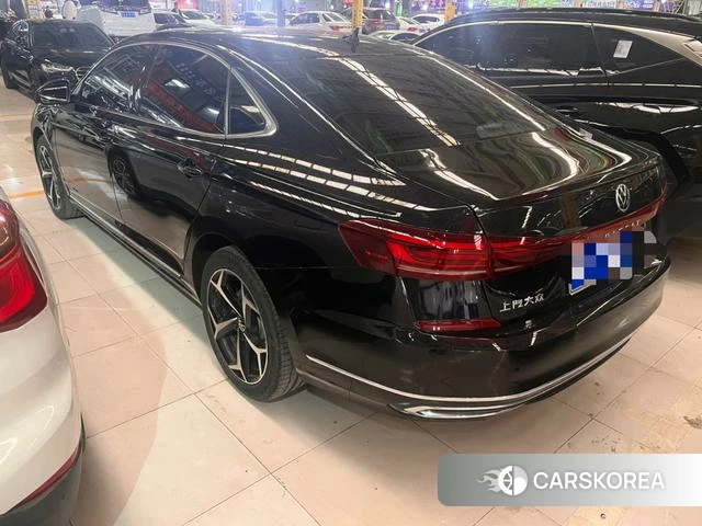 Volkswagen Passat id 4260384 из Китая 10