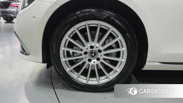 Mercedes-Benz E-Class W213 id 4736499 из Кореи 32