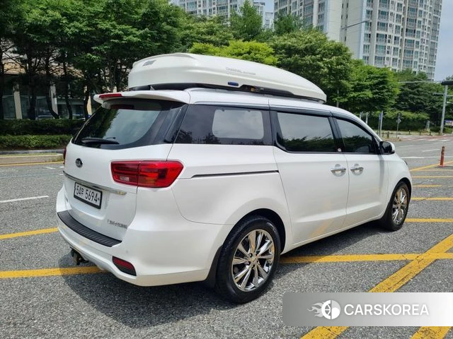 Kia The New Carnival id 4546945 из Кореи 15
