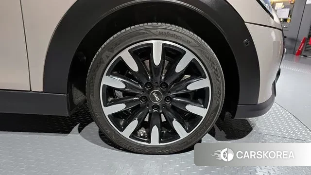 Mini Cooper S id 2969497 из Кореи 15