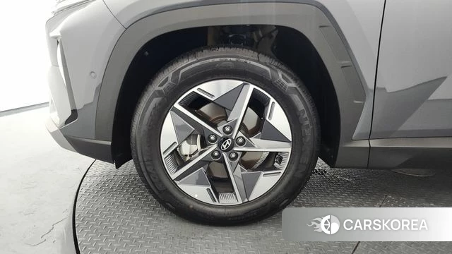 Hyundai The New Tucson (NX4) id 4607305 из Кореи 27