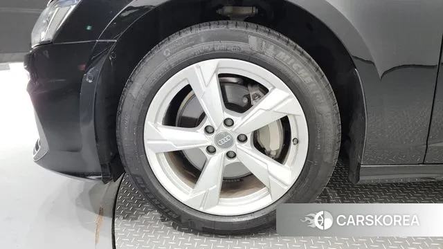 Audi A6 (C8) id 2970379 из Кореи 15