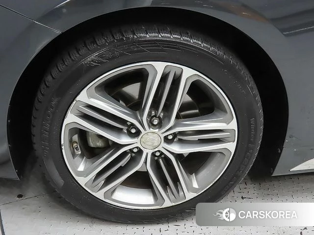 Hyundai Grandeur IG id 3828900 из Кореи 15