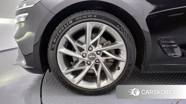 Genesis The New G70 id 3597799 из Кореи 15