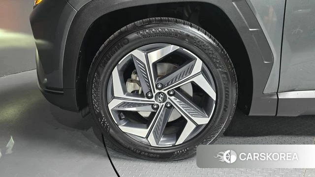 Hyundai Tucson (NX4) id 4383648 из Кореи 25