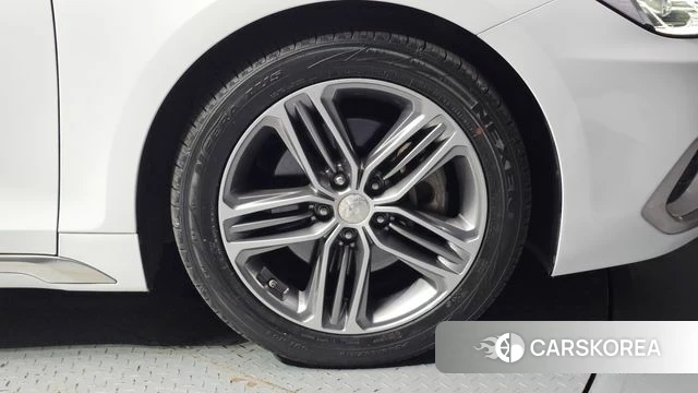 Hyundai Grandeur IG id 4722717 из Кореи 26