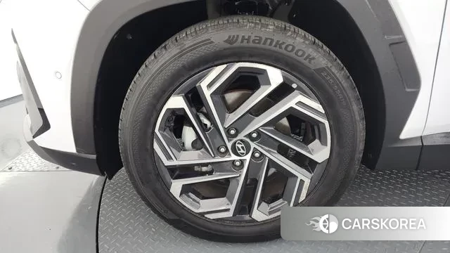 Hyundai The New Tucson (NX4) id 3410442 из Кореи 15