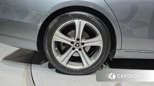 Mercedes-Benz E-Class W213 id 4647583 из Кореи 26