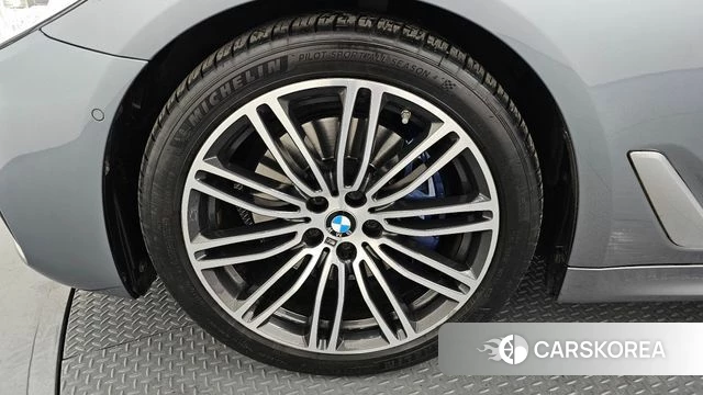 BMW 5 Series (G30) id 4318168 из Кореи 15