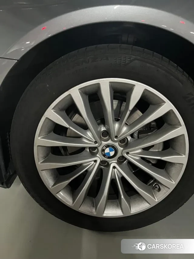 BMW 5 Series (G30) id 3338718 из Кореи 15